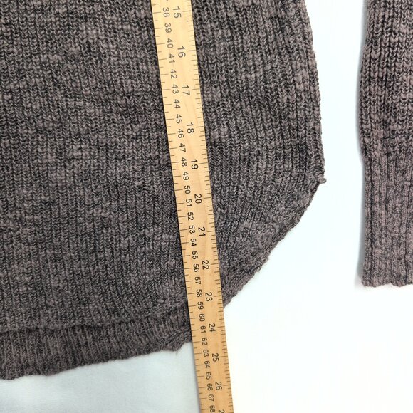 American Eagle Gray Lace-Up V-Neck Sweater Size S - Picture 8 of 10